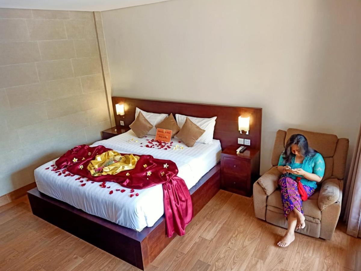 The Surya Kuta Villa Exteriér fotografie